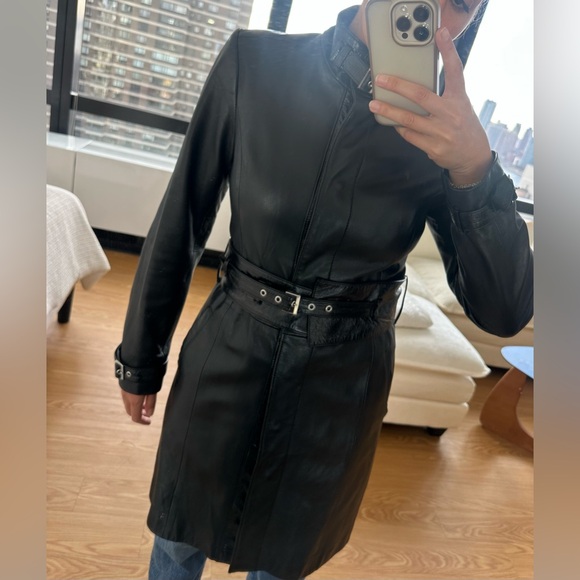 Sisley Genuine Leather Trench Coat - Picture 12 of 12